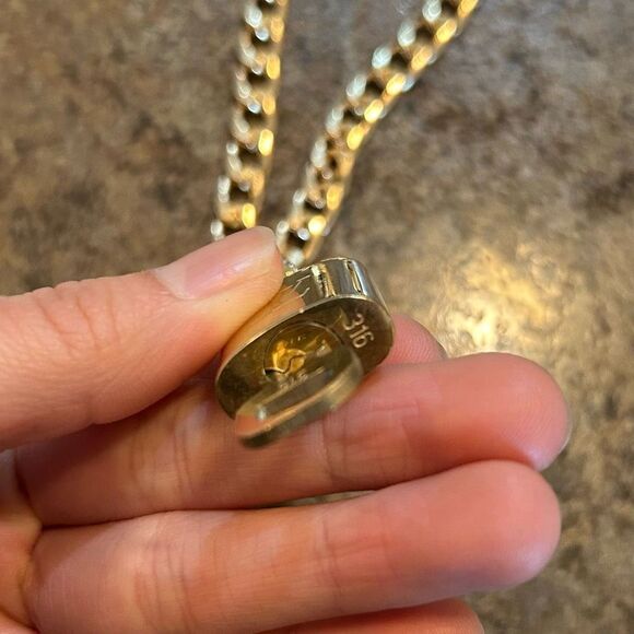 Louis Vuitton #316 Lock and Key Gold Brass with new unbranded chain - Picture 5 of 7